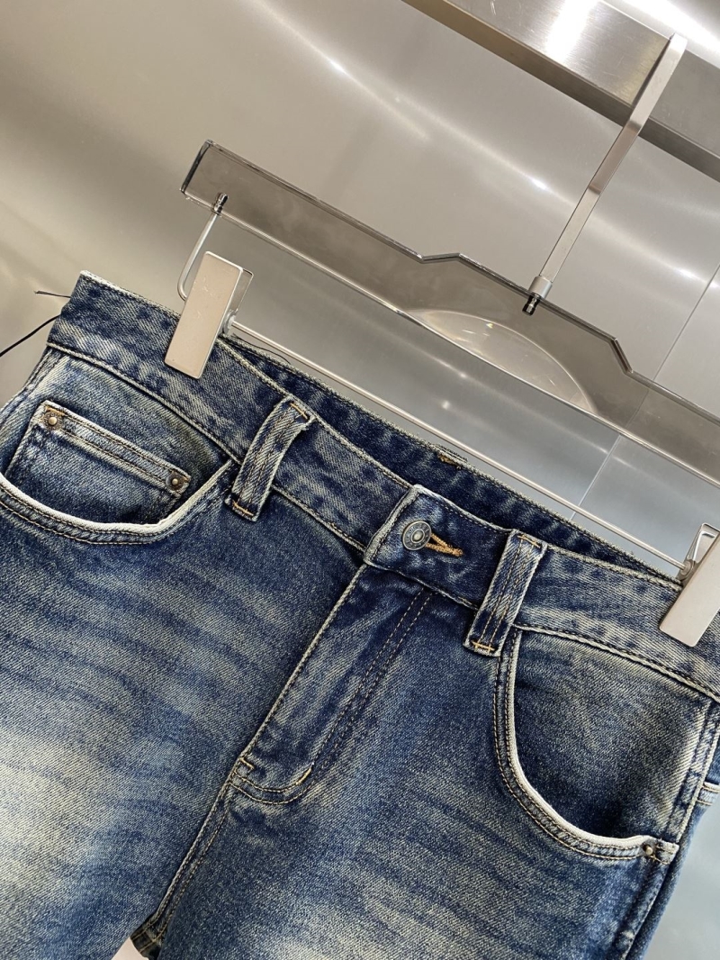 Gvc*1 jeans